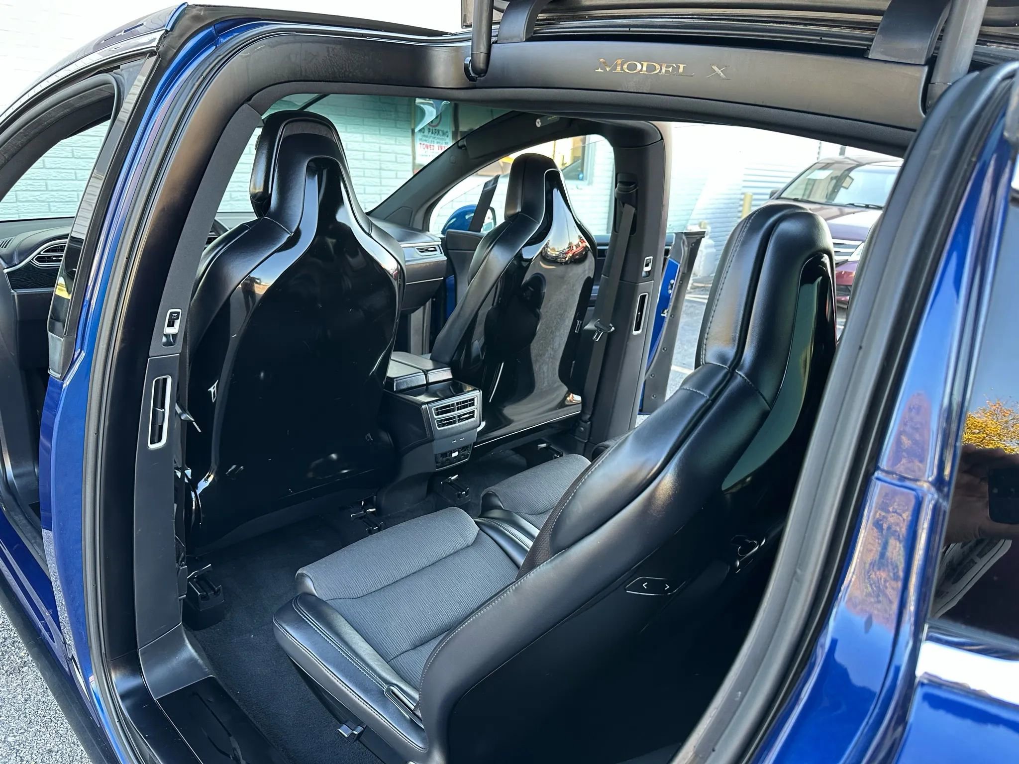 Used 2016 Tesla Model X 60D image 16