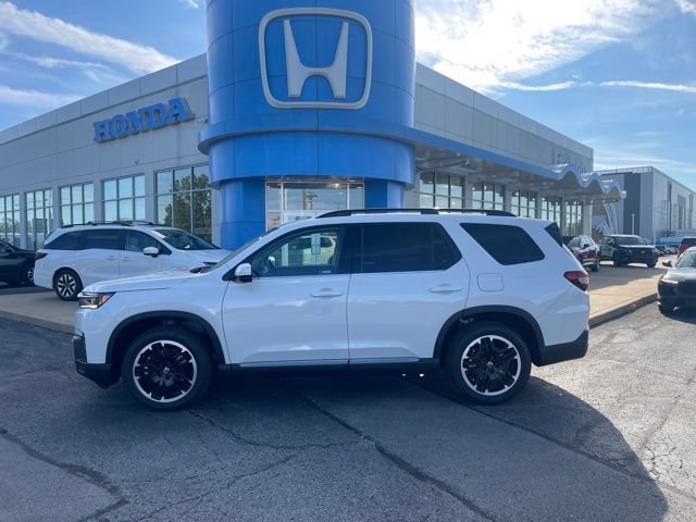 New 2026 Honda Pilot Touring image 9