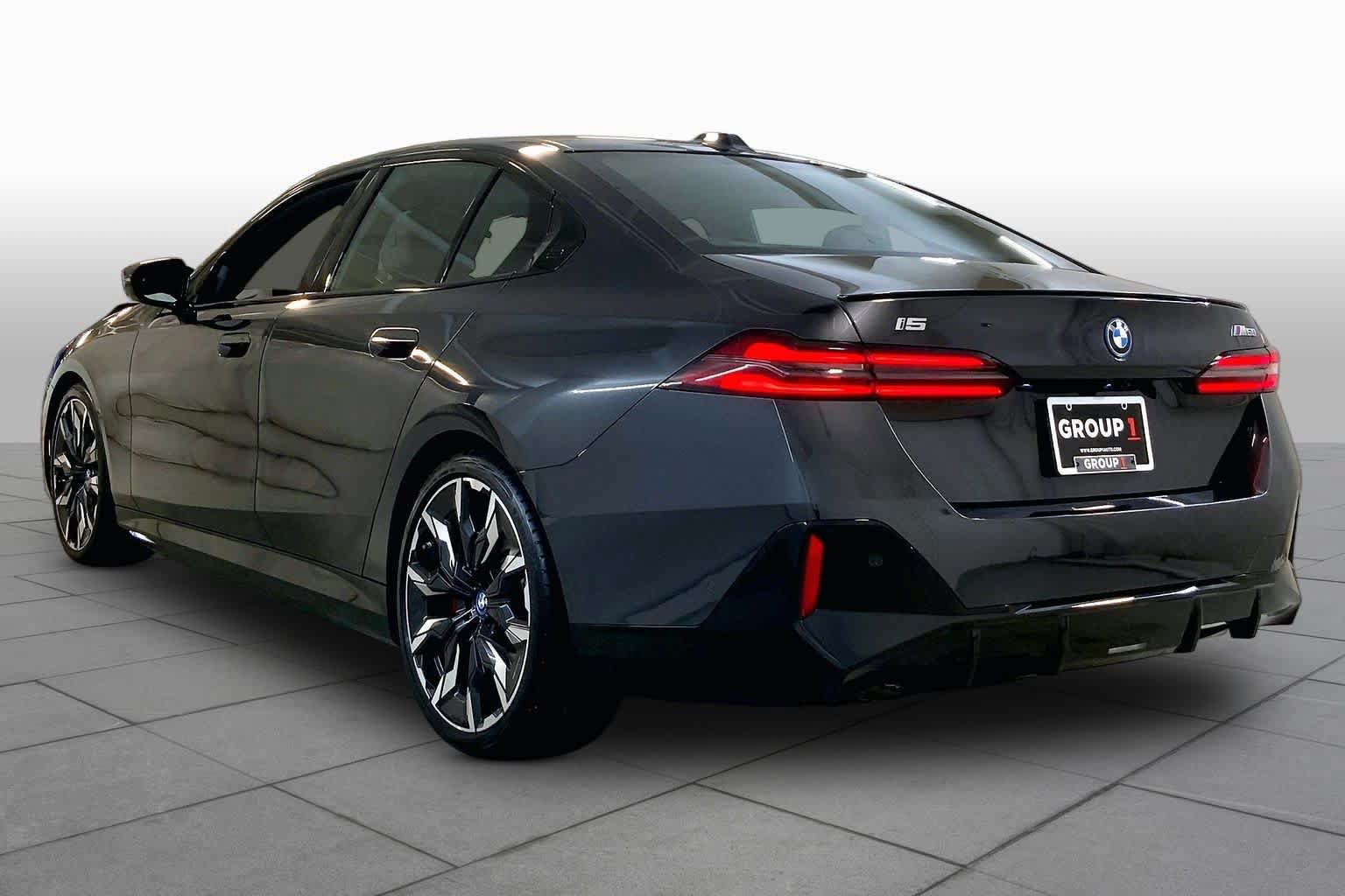 Used 2024 BMW i5 M60 w/ Executive Package AWD/4WD image 11