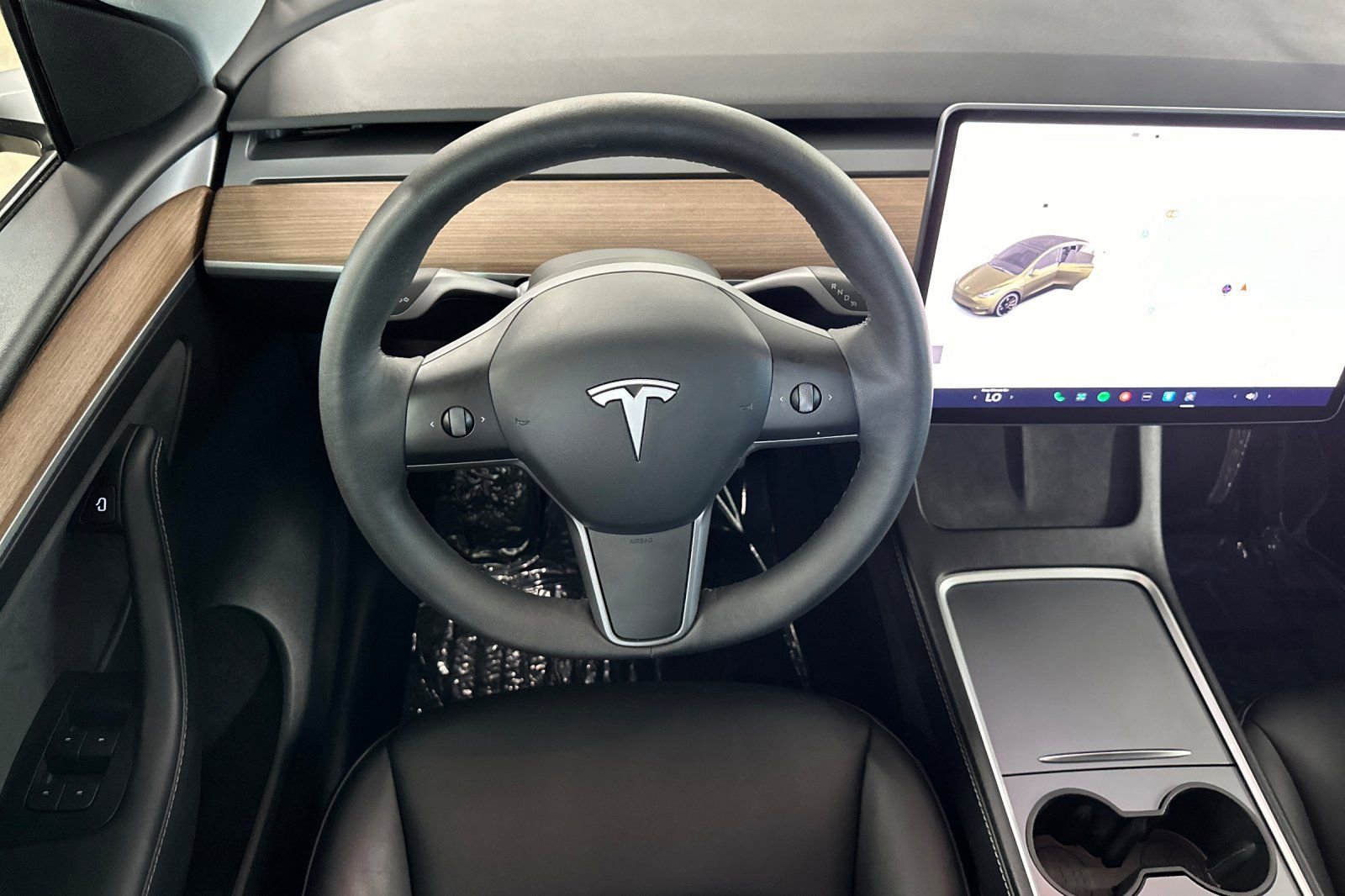 Used 2024 Tesla Model Y Performance AWD/4WD image 14