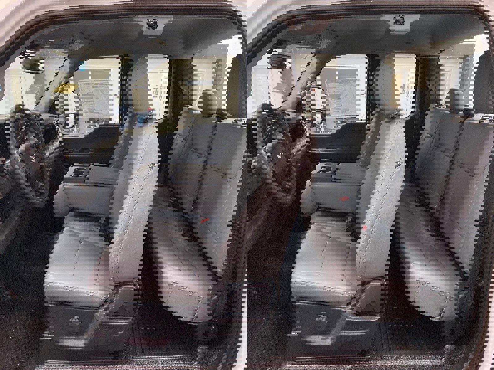 New 2026 Ford F250 XL w/ XL Chrome Package image 11