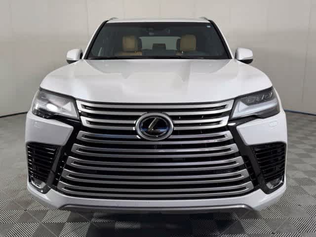 Used 2023 Lexus LX 600 4WD w/ Accessory Package (Z1) image 13