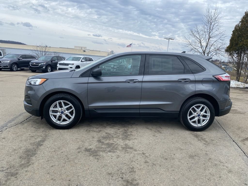 Used 2022 Ford Edge SE w/ Cargo Accessory Package image 6