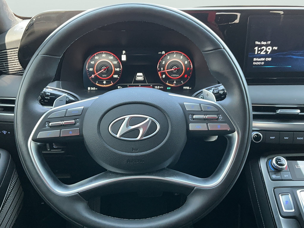 Certified 2025 Hyundai Palisade Calligraphy AWD/4WD image 13
