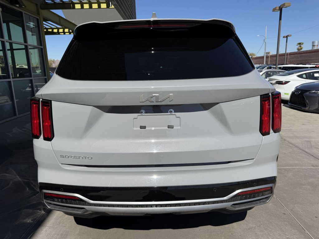 Used 2023 Kia Sorento SX FWD image 13