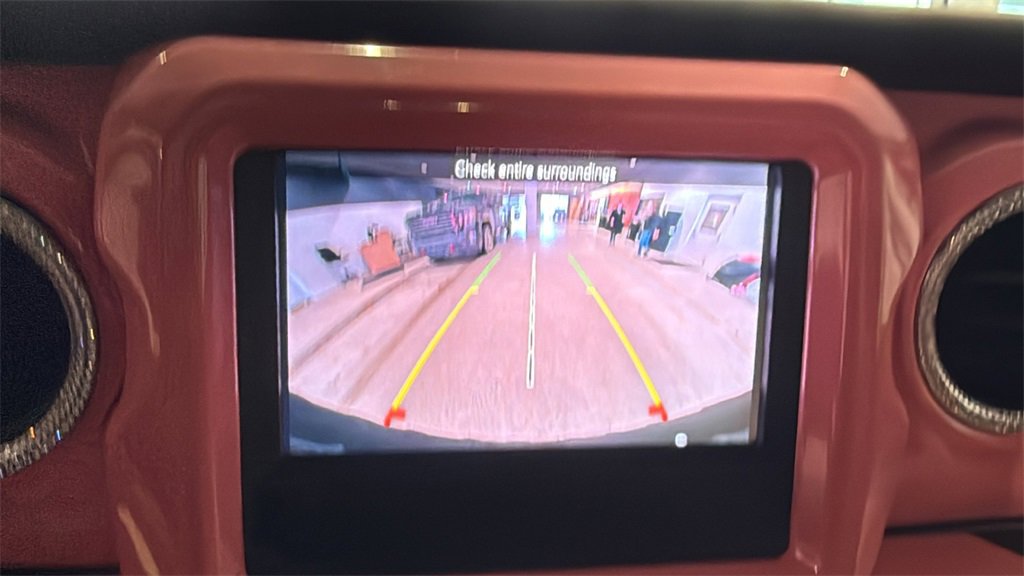 Used 2022 Jeep Wrangler Unlimited Sport image 30