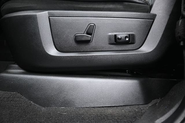 Used 2024 RAM 2500 Laramie w/ Night Edition AWD/4WD image 15