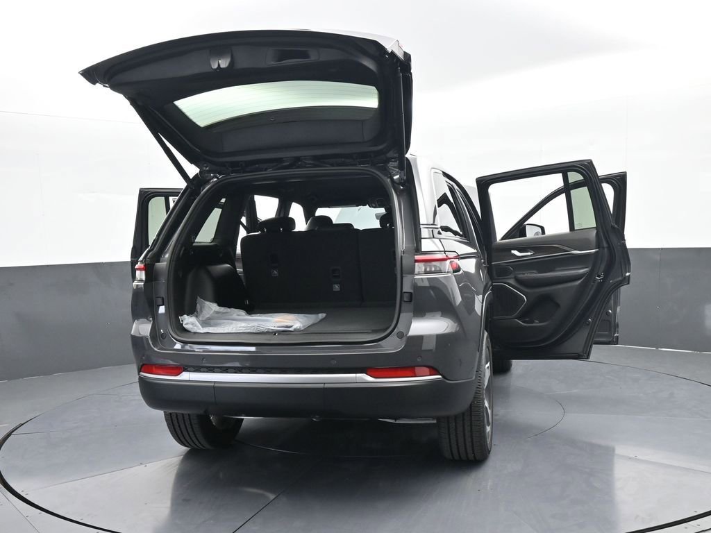 New 2026 Jeep Grand Cherokee Limited AWD/4WD image 60