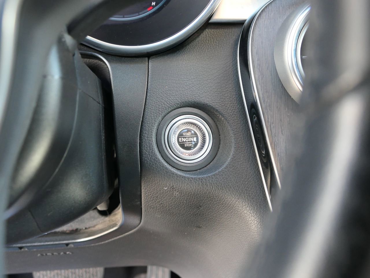 Used 2022 Mercedes-Benz GLC 300 image 23