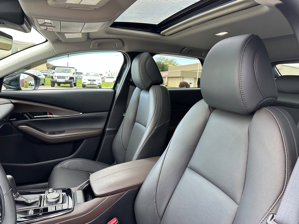 Used 2023 MAZDA CX-30 2.5 Turbo w/ Premium Plus Pkg image 16
