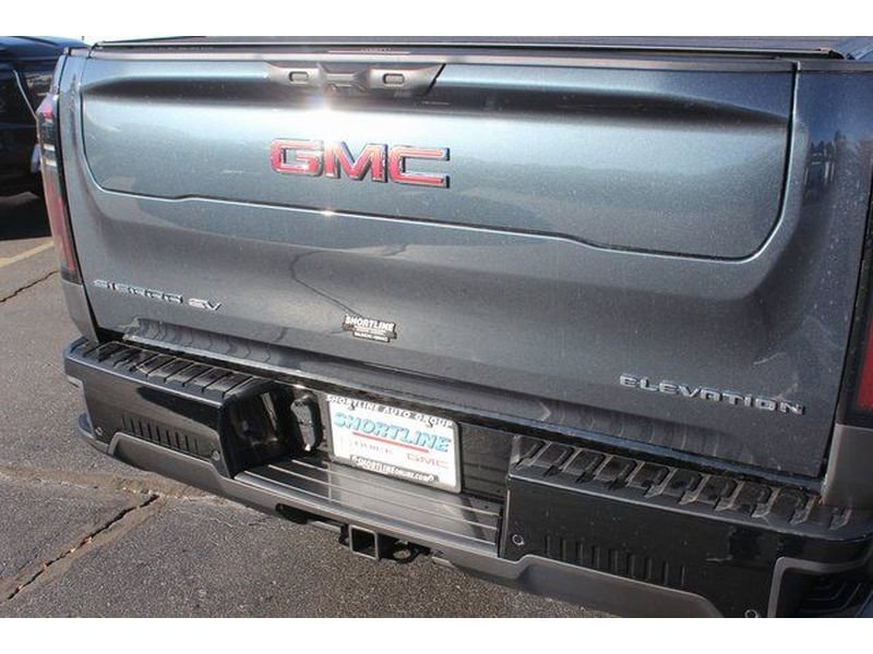 New 2026 GMC Sierra EV Elevation image 16