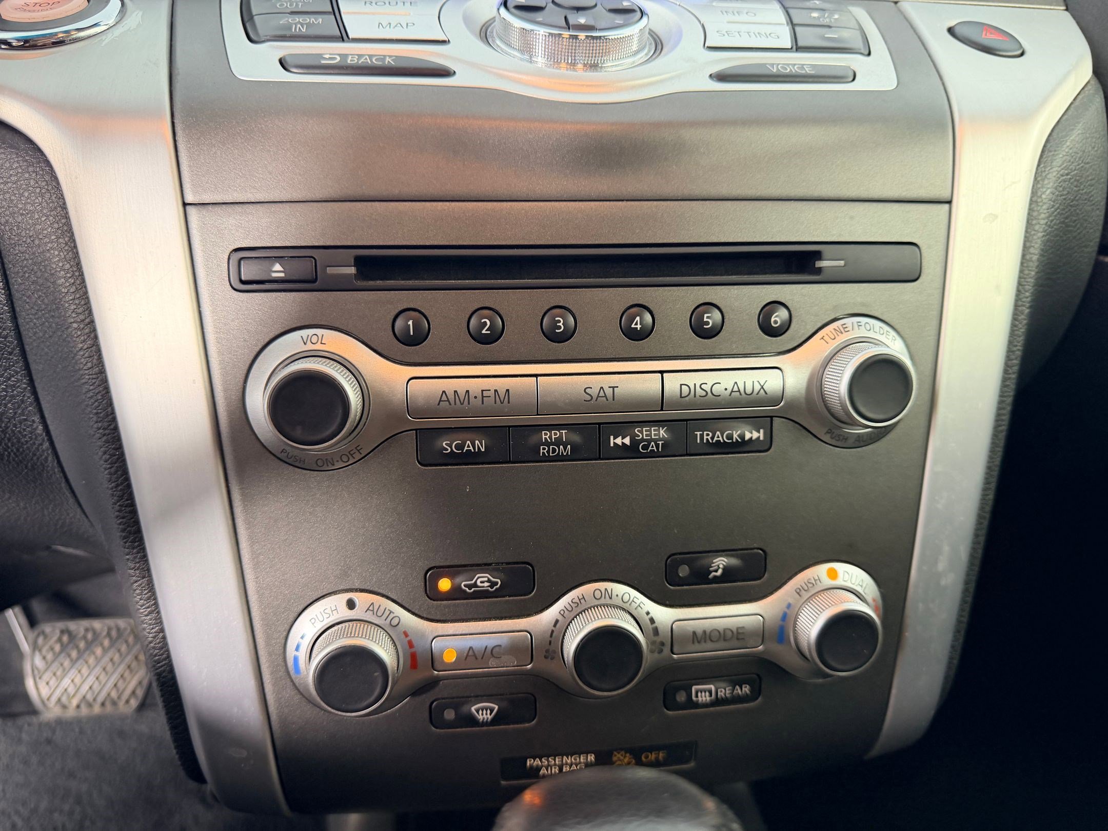 Used 2013 Nissan Murano LE w/ Platinum Pkg image 18