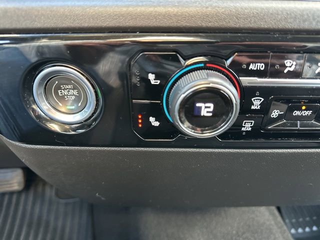 Used 2023 Chevrolet Silverado 1500 LT image 22