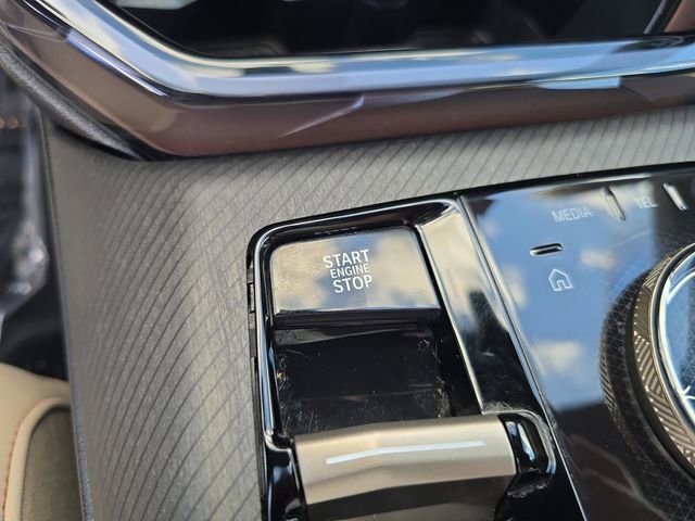 Used 2025 BMW X3 xDrive30i w/ Premium Package image 25