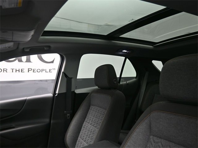 Used 2024 Chevrolet Equinox LT w/ LPO, Floor Liner Package image 17