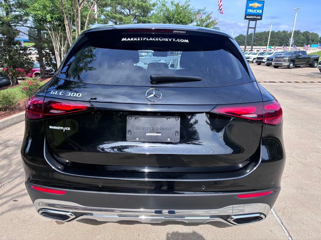 Used 2024 Mercedes-Benz GLC 300 image 7