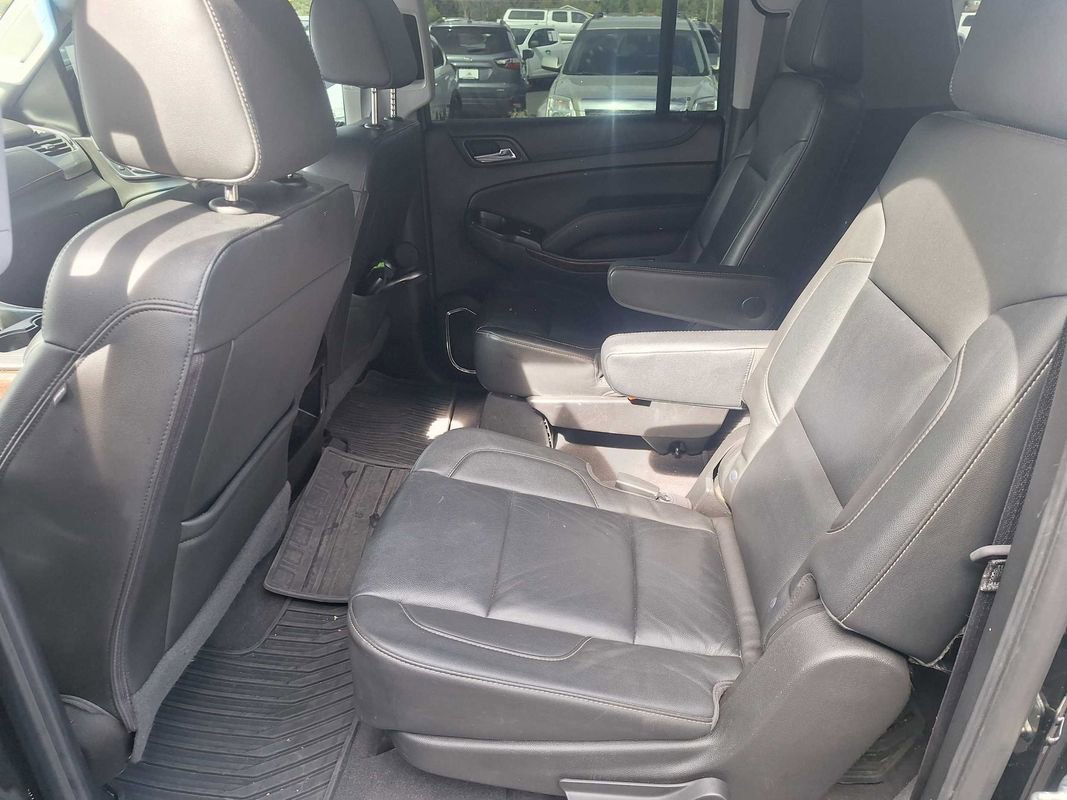 Used 2019 Chevrolet Suburban LT AWD/4WD image 12