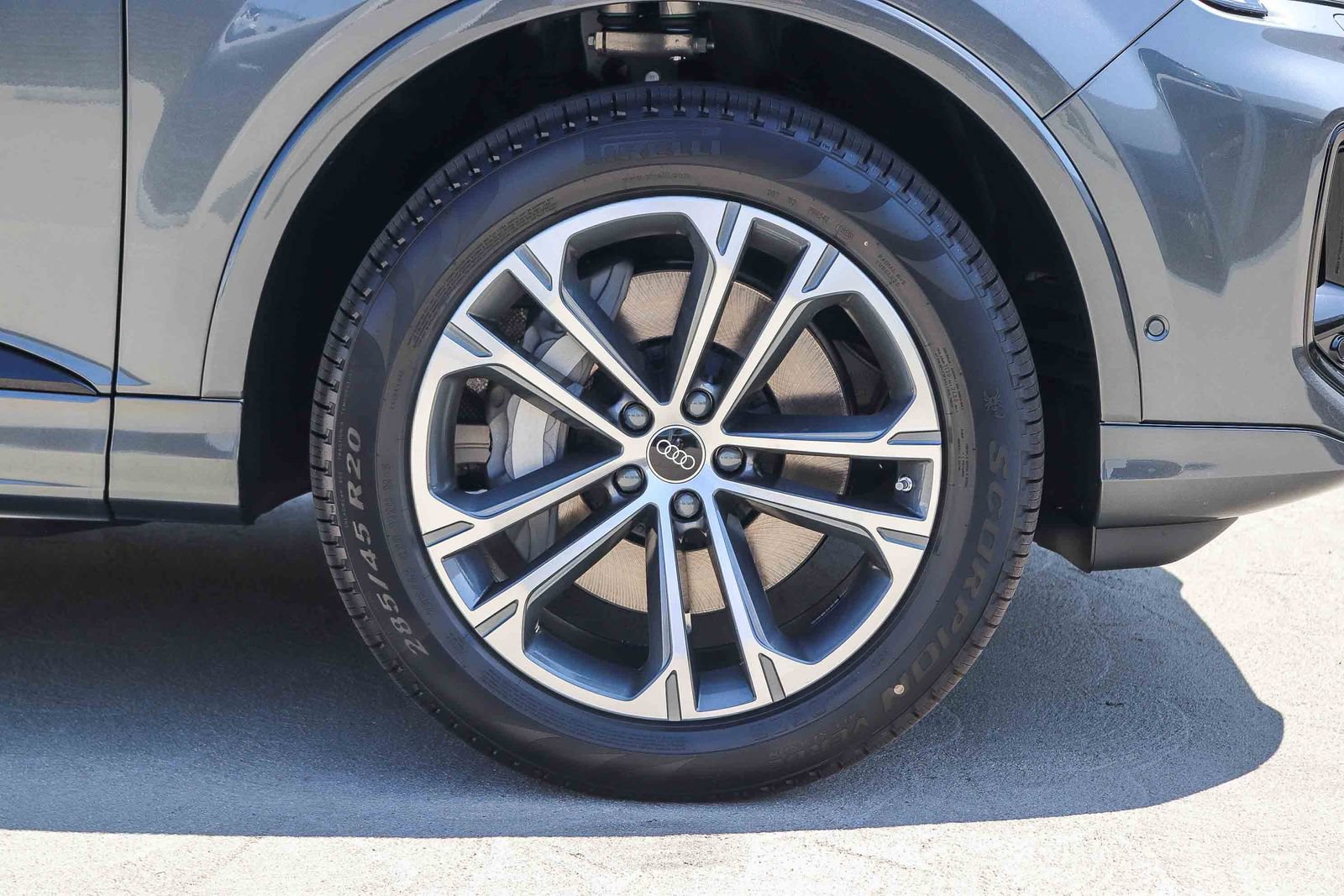 New 2026 Audi Q7 3.0T Premium AWD/4WD image 9