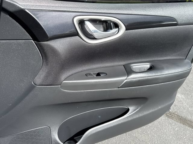 Used 2019 Nissan Sentra SV w/ Special Edition Package FWD image 24