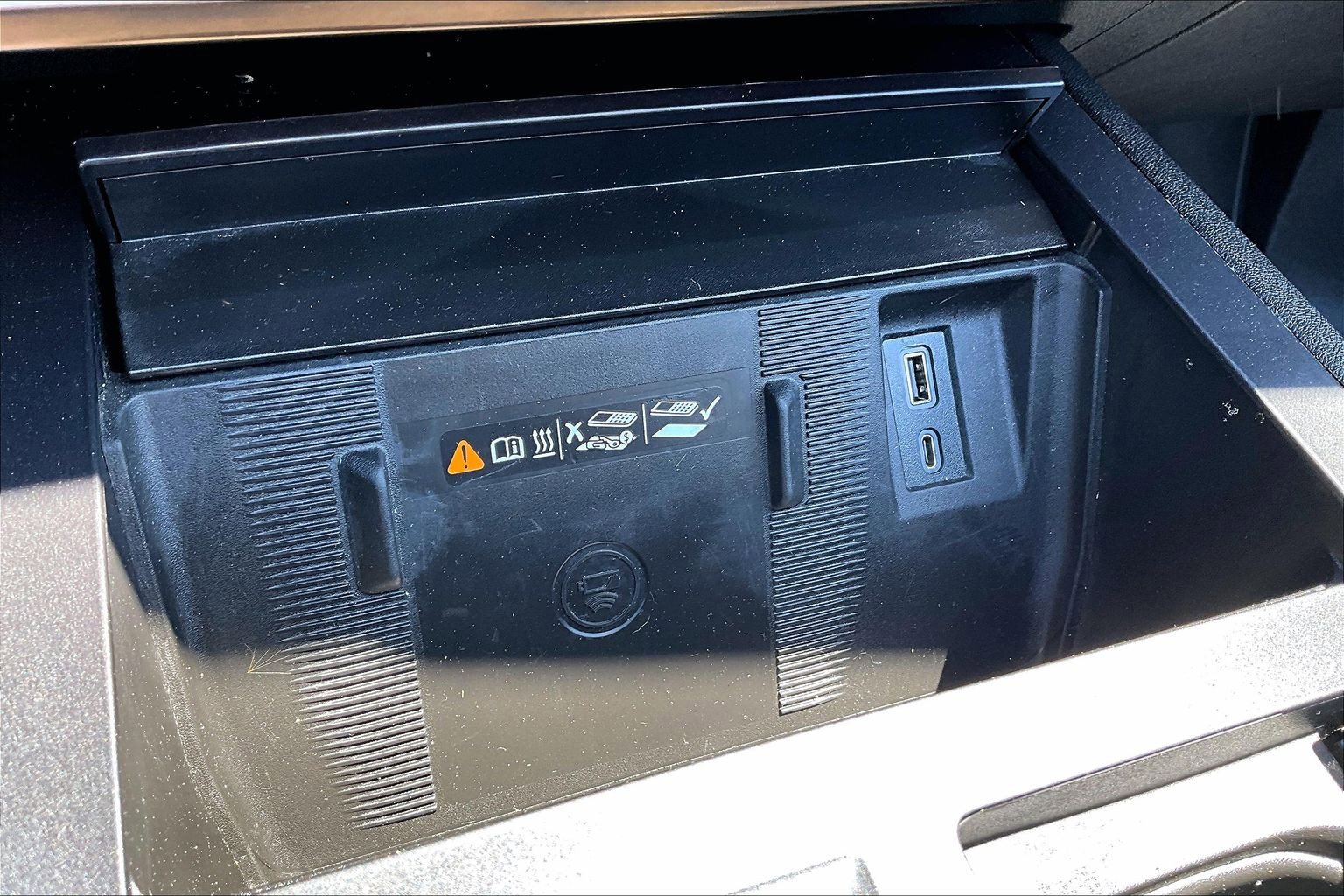 Used 2024 GMC Hummer EV 3X AWD/4WD image 31