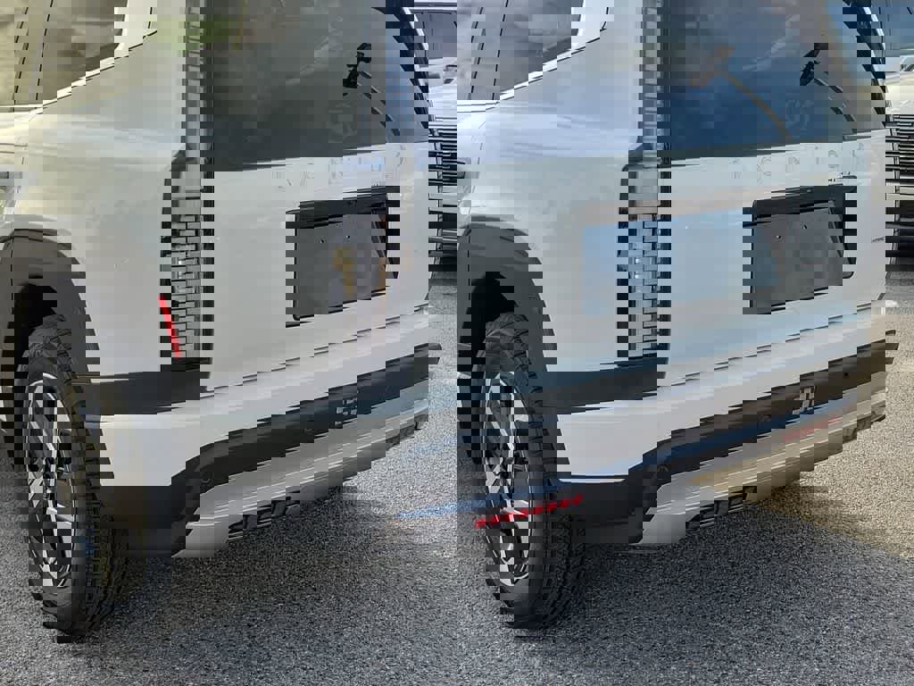 New 2026 Hyundai Ioniq 9 SE image 8