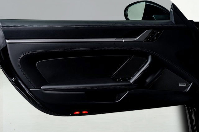 Used 2025 Porsche 911 Carrera image 32