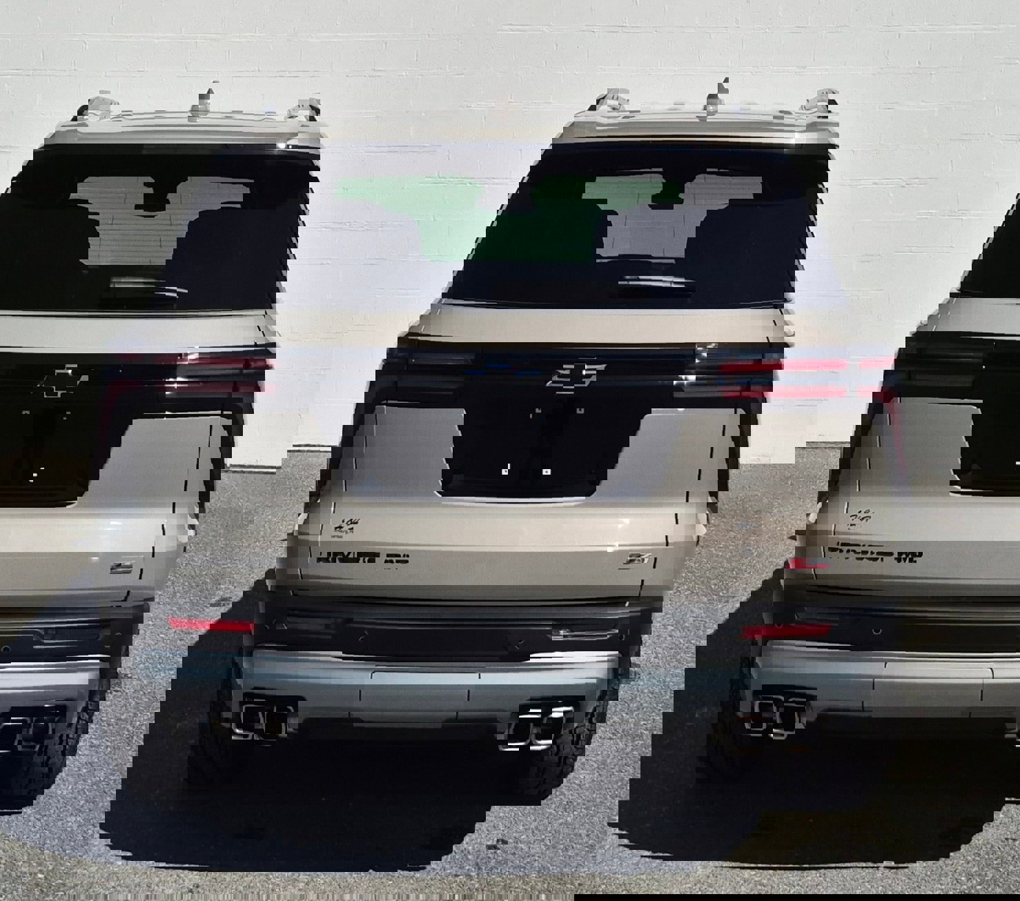 New 2026 Chevrolet Traverse Z71 image 16