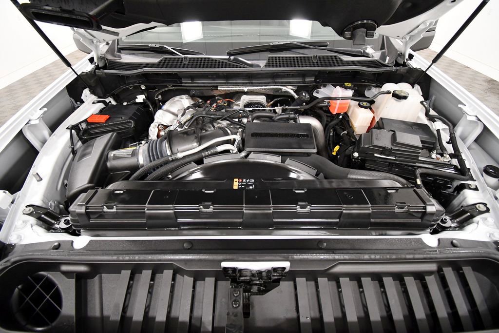 Used 2024 Chevrolet Silverado 2500 LT w/ Convenience Package image 11