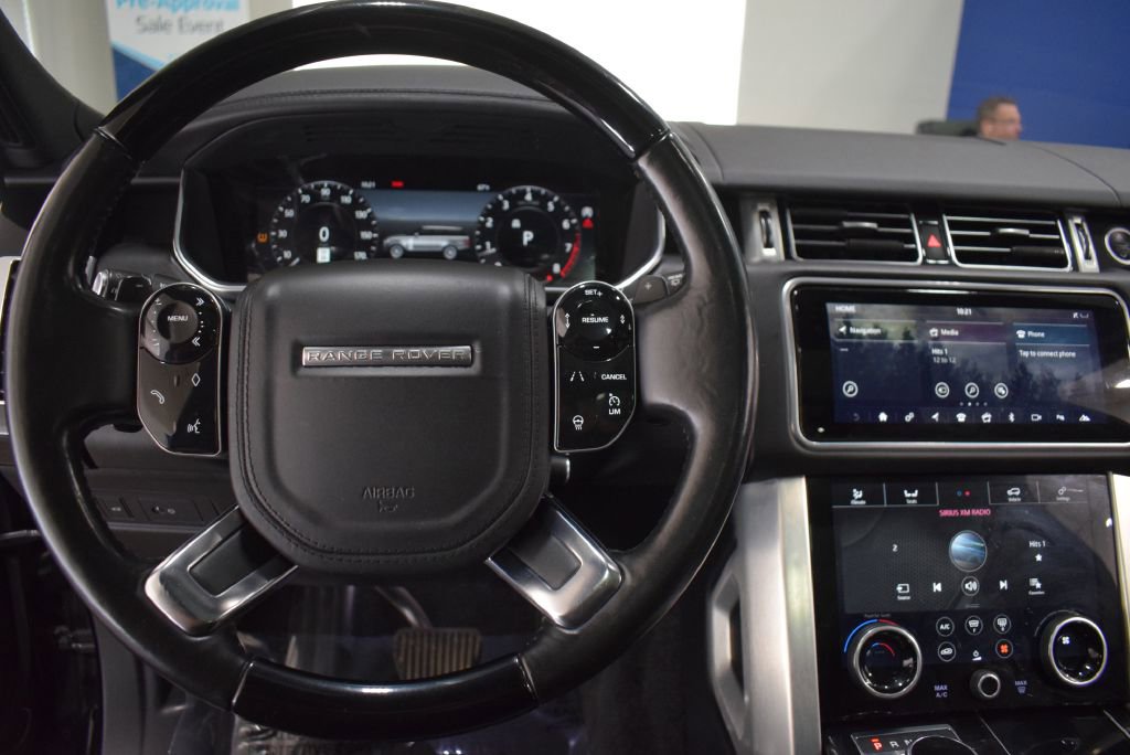 Used 2019 Land Rover Range Rover Long Wheelbase Supercharged image 10