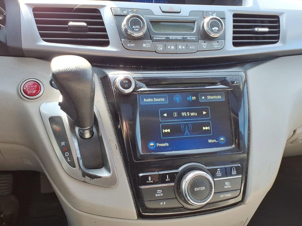 Used 2014 Honda Odyssey EX-L image 27