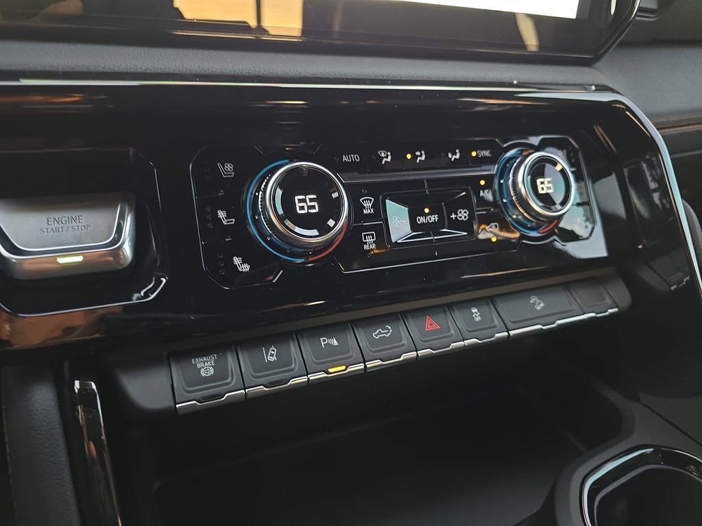 New 2026 GMC Sierra 2500 AT4 w/ AT4 Premium Plus Package image 24