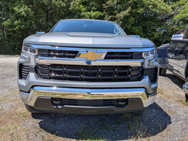 Used 2026 Chevrolet Silverado 1500 LT AWD/4WD image 2