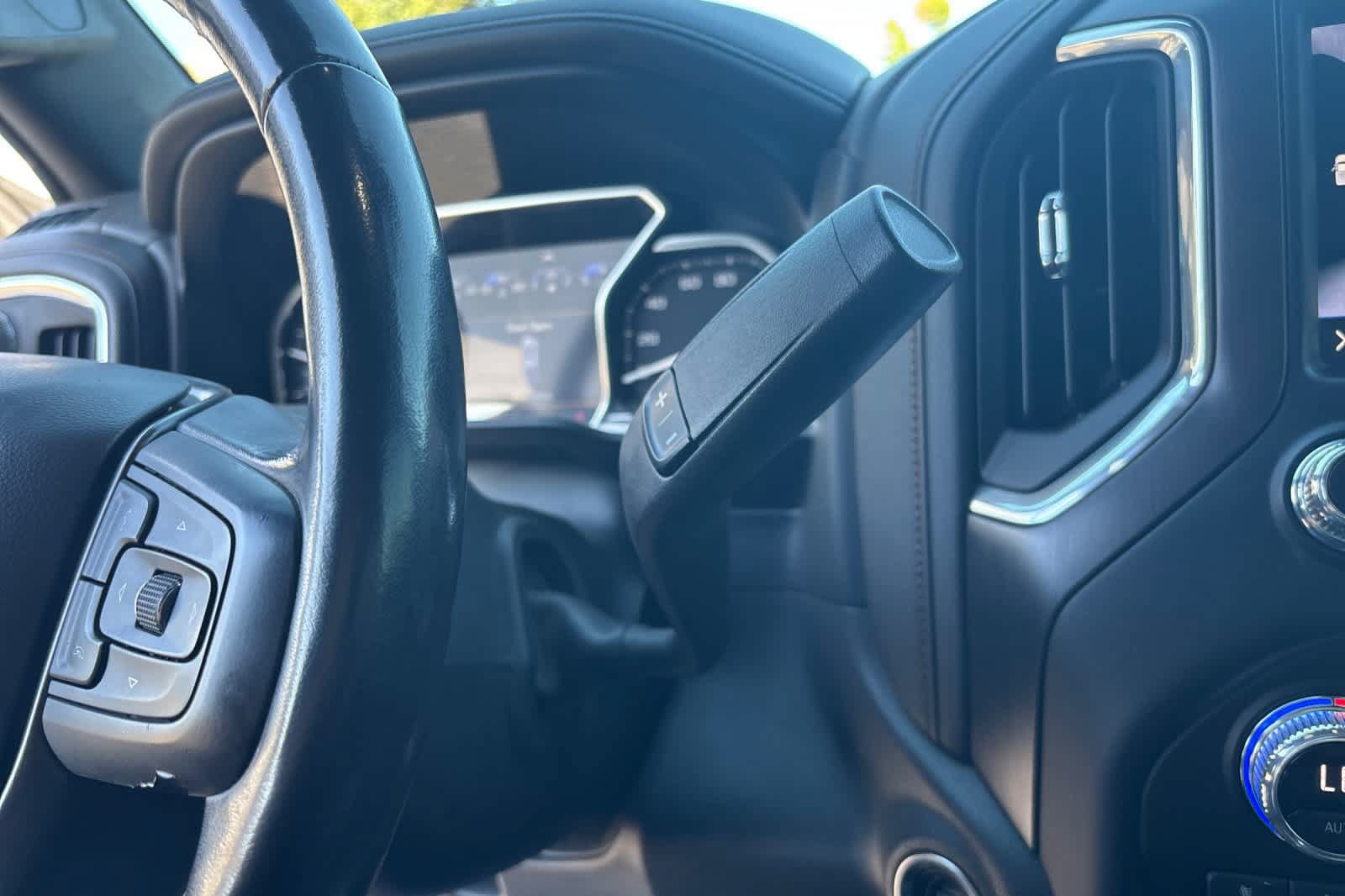 Used 2020 GMC Sierra 1500 AT4 w/ AT4 Premium Package AWD/4WD image 22