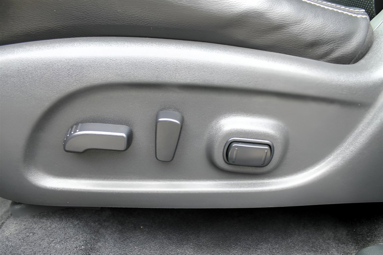 Used 2023 Nissan Murano SL w/ SL Moonroof Package image 16