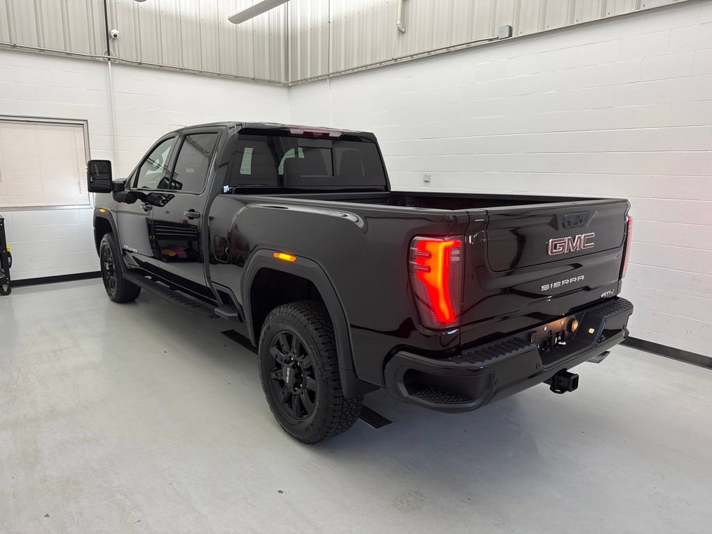New 2026 GMC Sierra 2500 AT4 w/ AT4 Premium Plus Package AWD/4WD image 4