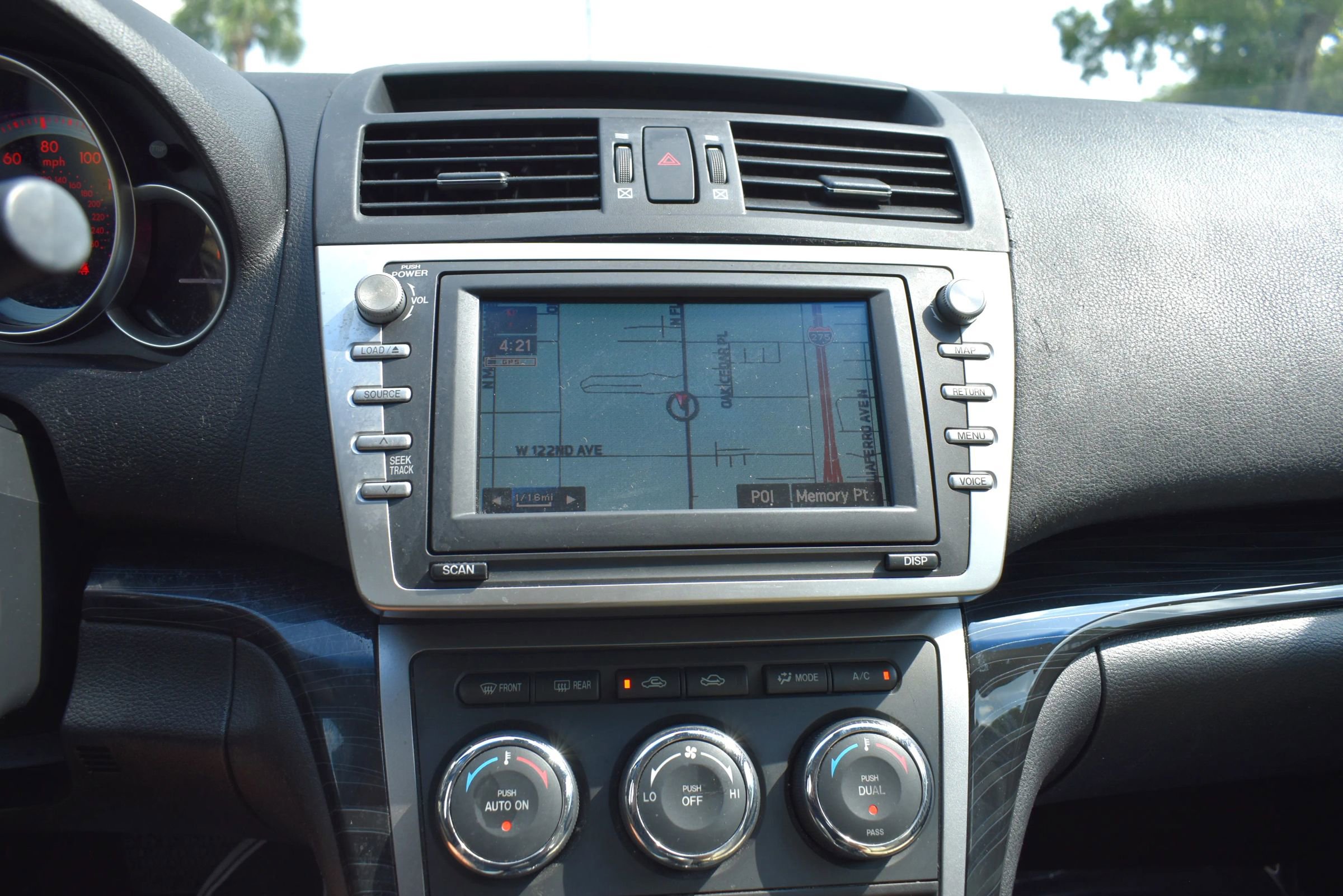 Used 2009 MAZDA MAZDA6 s Grand Touring w/ Moonroof & Bose Pkg image 11