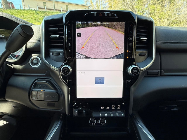 Used 2024 RAM 2500 Laramie w/ Night Edition image 26