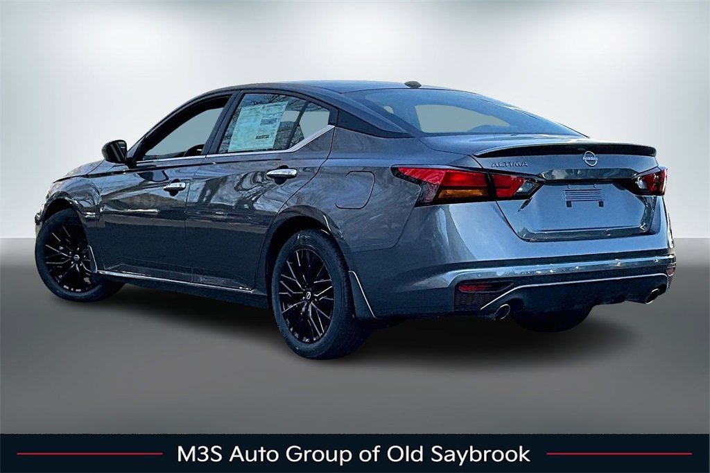 New 2025 Nissan Altima 2.5 SV w/ SV Special Edition Package image 3