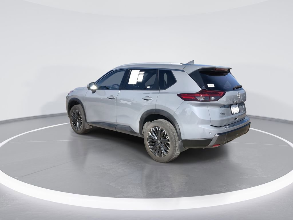 Certified 2025 Nissan Rogue SL w/ Tech Package image 6