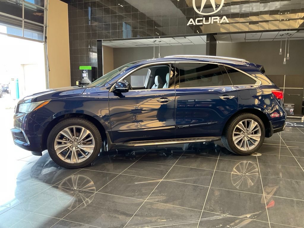 Certified 2017 Acura MDX w/ Technology Package AWD/4WD image 4