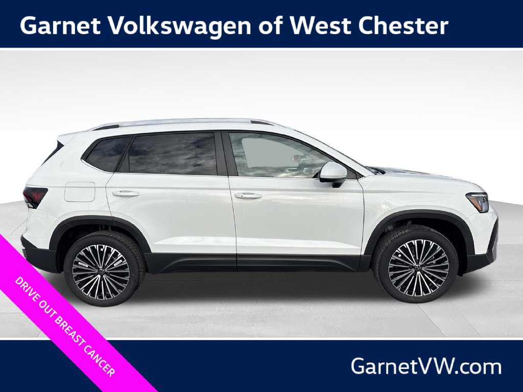 New 2026 Volkswagen Taos SE FWD image 7