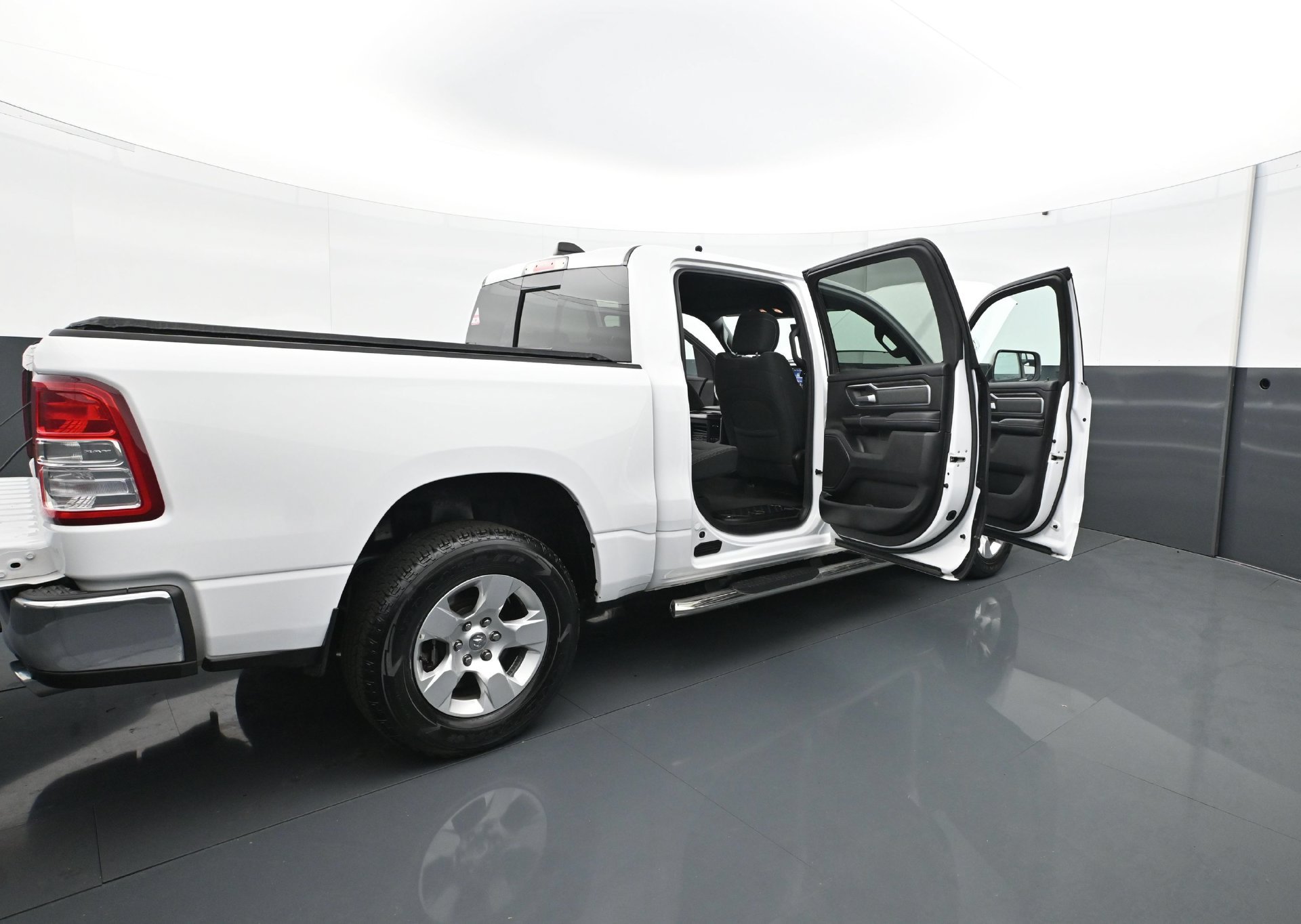 Used 2021 RAM 1500 Big Horn AWD/4WD image 35