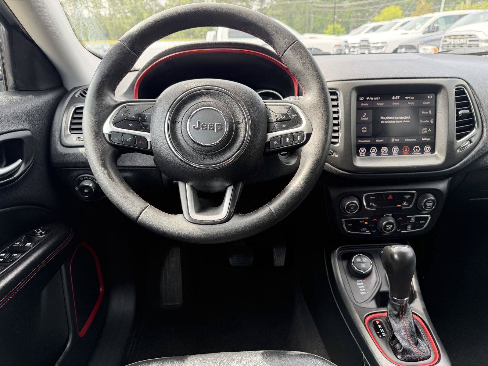 Used 2021 Jeep Compass Trailhawk AWD/4WD image 8