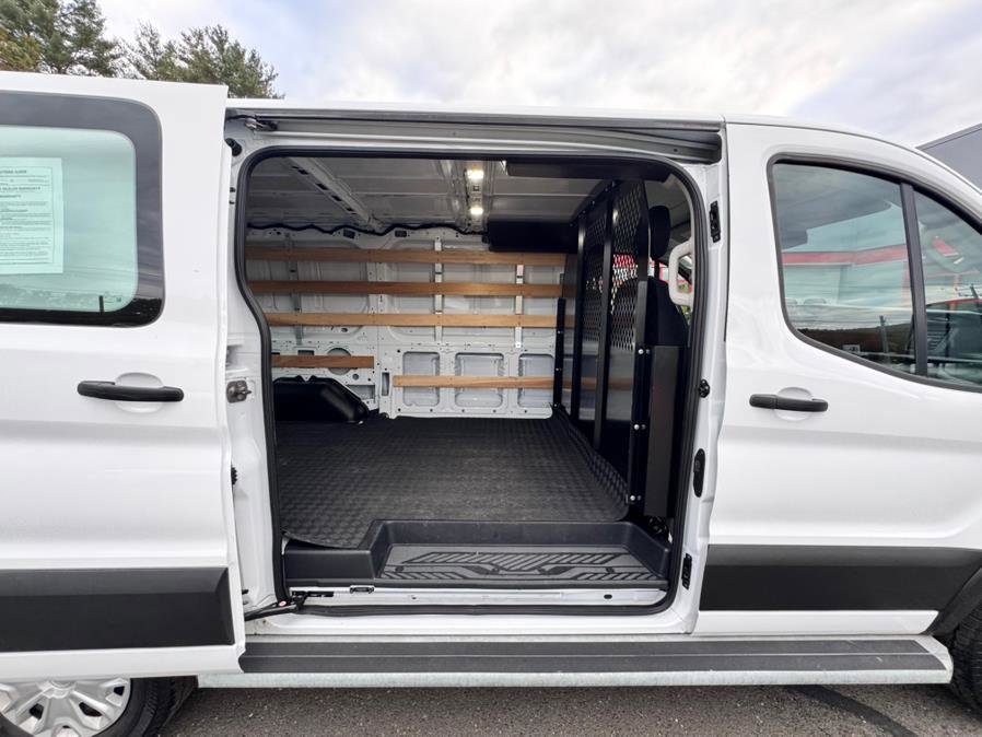 Used 2024 Ford Transit 250 Low Roof w/ Exterior Upgrade Package image 10