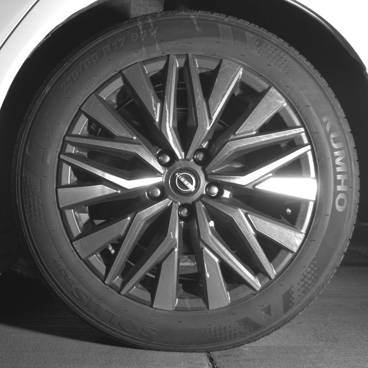 Used 2025 Nissan Altima 2.5 SV image 14