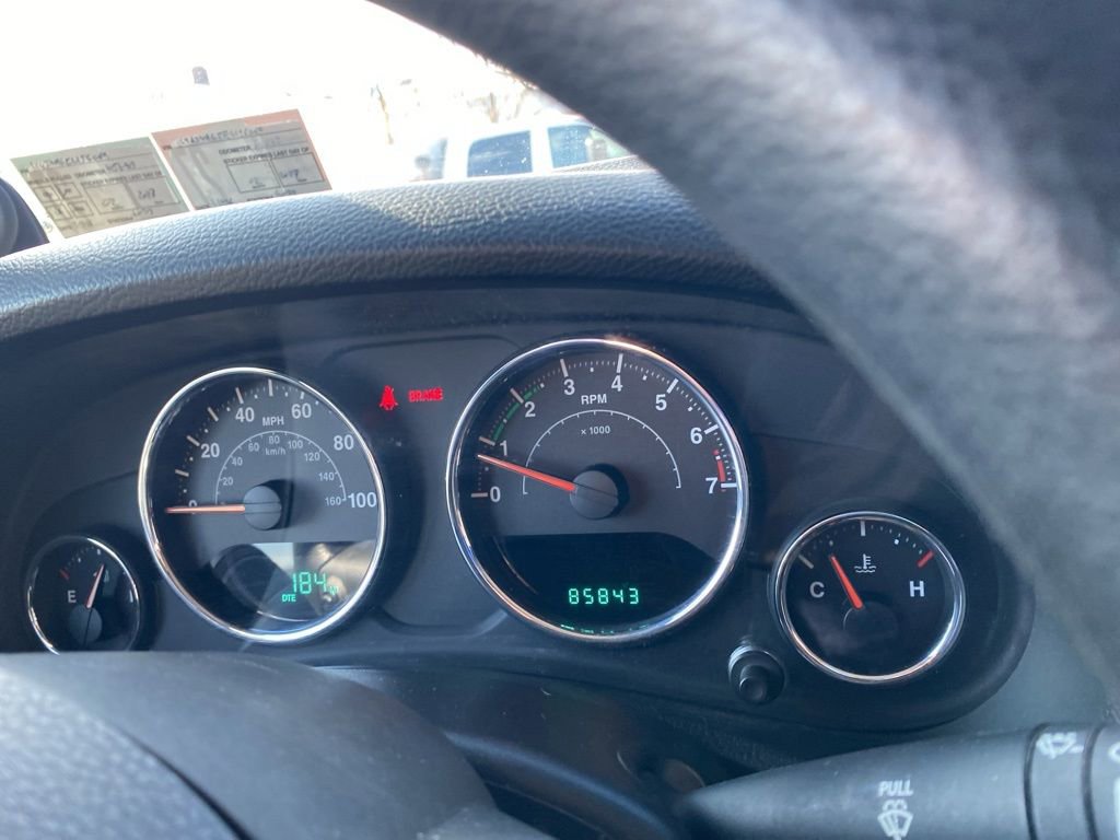 Used 2014 Jeep Wrangler Sport image 25