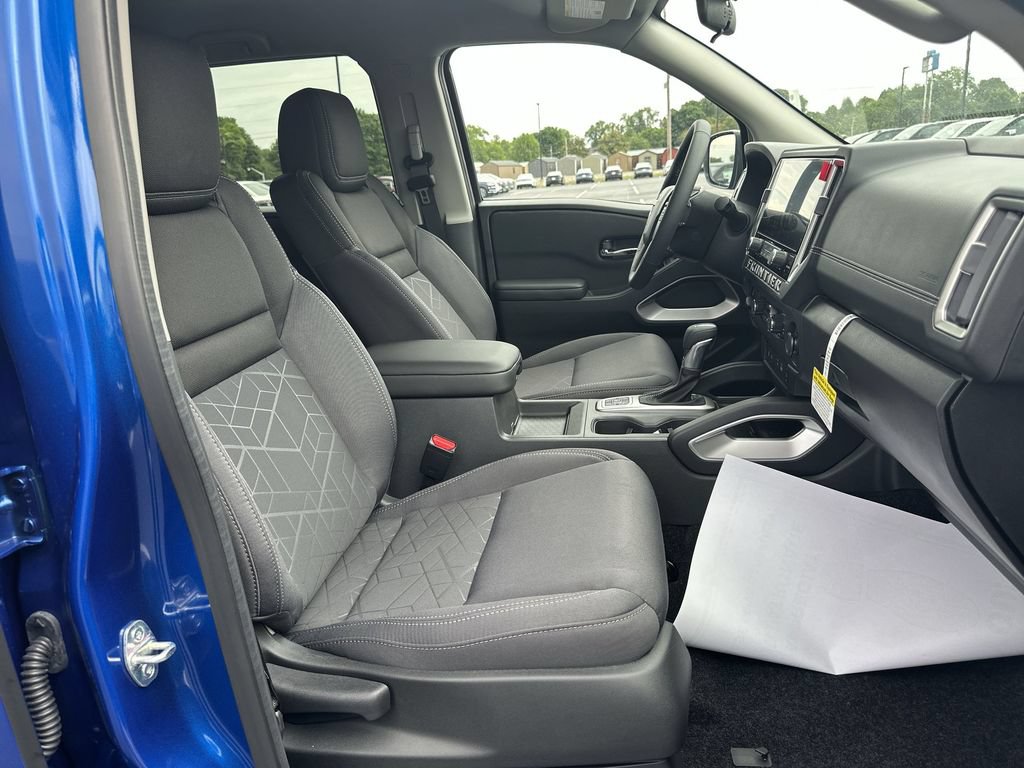 New 2026 Nissan Frontier SV w/ SV Convenience Package AWD/4WD image 29