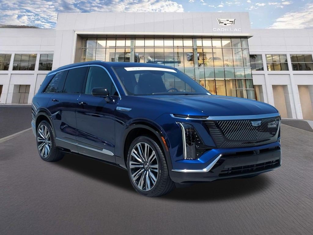Certified 2026 Cadillac Vistiq Premium Luxury AWD/4WD image 3
