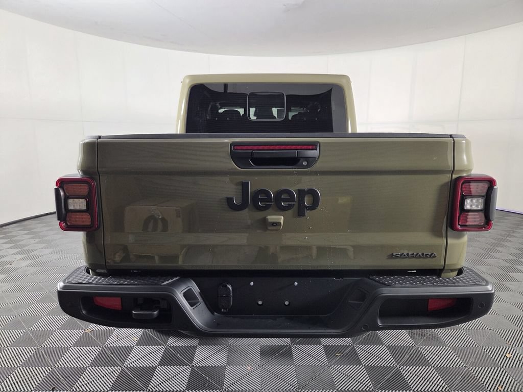New 2026 Jeep Gladiator Sport AWD/4WD image 6