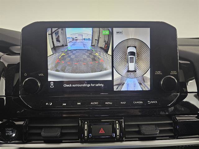 New 2025 Nissan Pathfinder Platinum AWD/4WD image 38